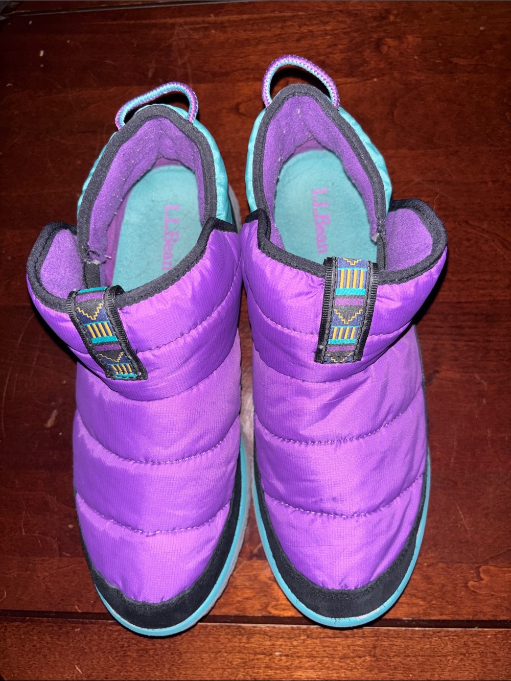 L.L. Bean Women’s Size 8 Purple and Teal Slip-On Puffer Boots Retro Style